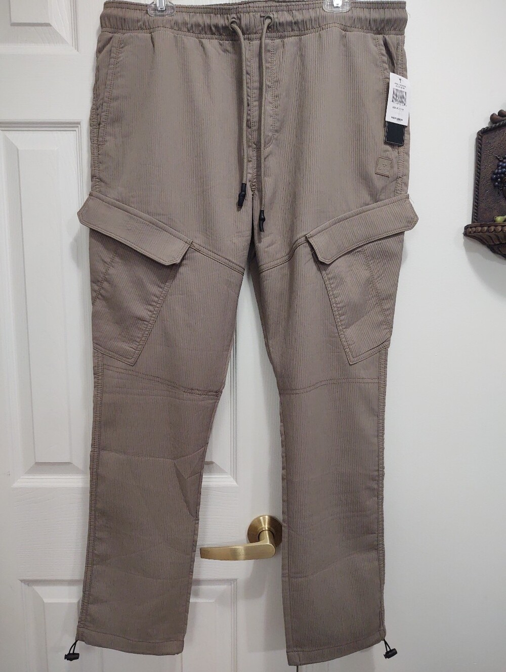 Saint's Studio Men's Cargo Jogger Pants in Taupe XL